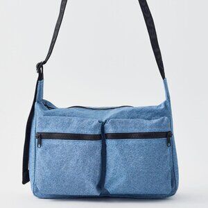 NWT Baggu Medium Cargo Crossbody - Digital Denim
